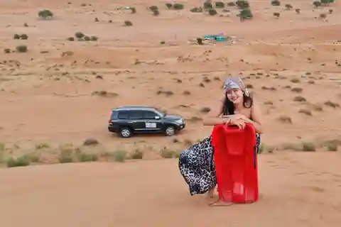 Muscat: Private Camping Overnight Wahiba Sands Desert Tour