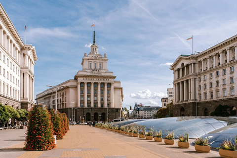 Całodniowa wycieczka z Bukaresztu do Sofii minibusem z przewodnikiemWycieczka całodniowa z Bukaresztu do Sofii minibusem z przewodnikiem