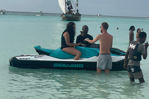 Zanzibar water sports happy hour: jet ski -soufa-kaiak