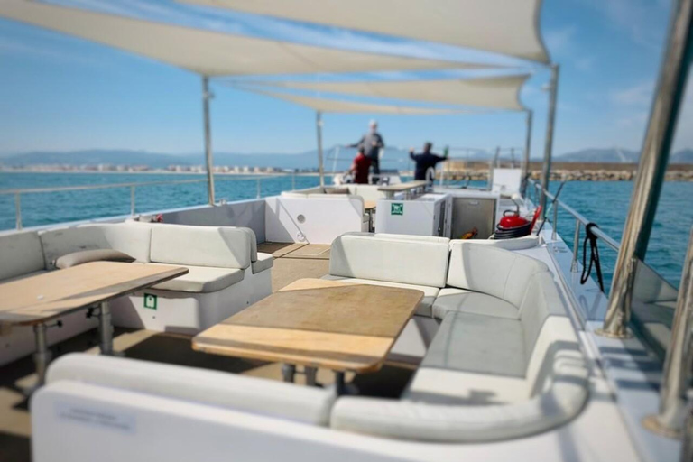 Valência: Cruzeiro de Catamarã com Parada para Nadar