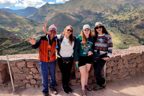 From Cusco: 2 Days, Sacred Valley and Machu Picchu via the scenic route Panoramic Train & Standard Hotel with Lunch in Machu Picchu