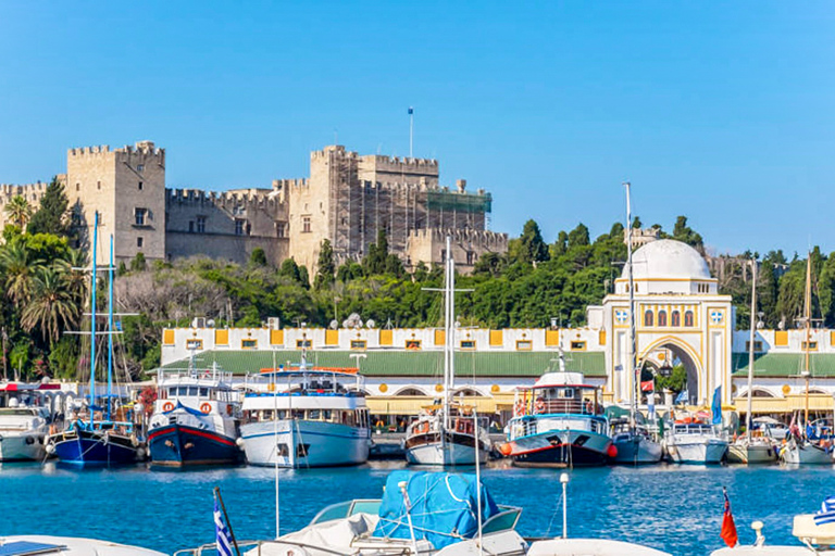 Rodos: hop on, hop off-bezienswaardighedentourRodos: hop on, hop off-bezienswaardighedentour rode bus