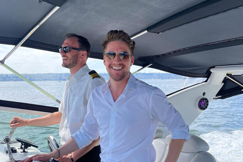 Vancouver 2 Hour Yacht Cruise for Adults only