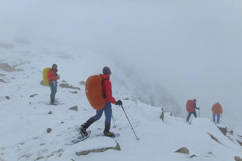 La Cerdanya: Snowshoe hike to the peaks of the Pyrenees