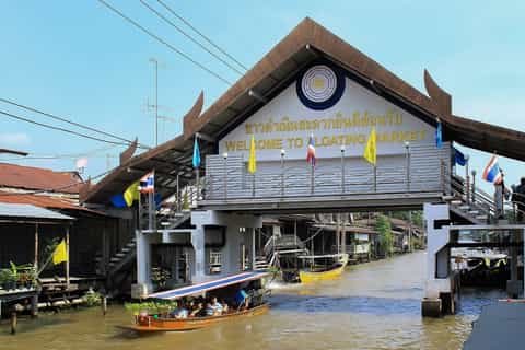 Mercati di Damnoen Saduak e Maeklong: tour da Bangkok
