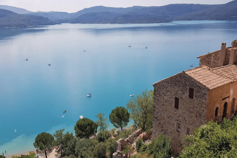 Day Trip: Lavender Fields & Gorges du Verdon LICENSED GUIDE + MERCEDES V