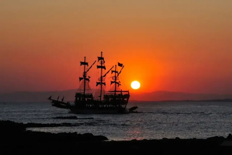 Sunset to Stars Boat Experience in Ölüdeniz