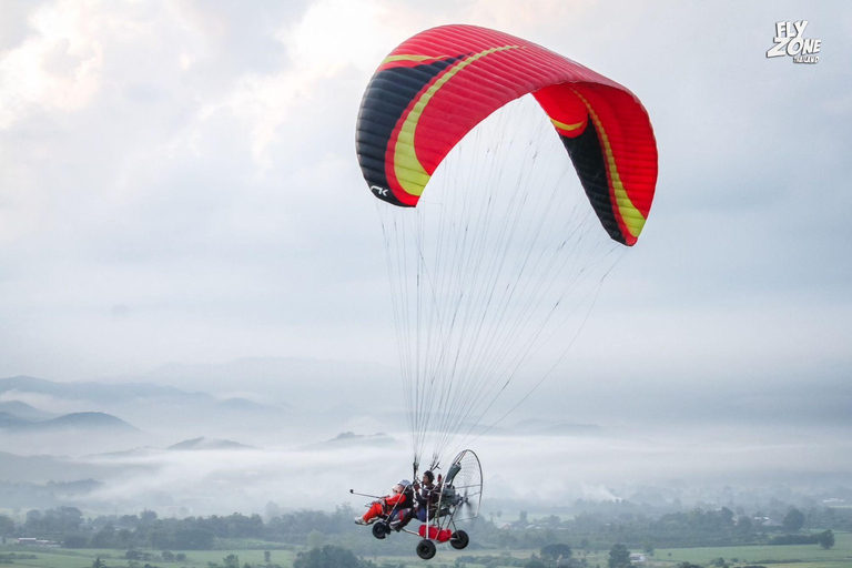 Flyzone Thailand Paramotor Chiang Mai dla 2 osóbFlyzone Thailand Paramotor Chiang Mai dla pary