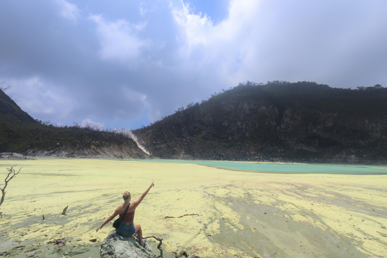 Bandung: White Crater, Scenic Tea Plantations & Hot Spring Open Tour: White Crater & Surroundings areas. with Tickets