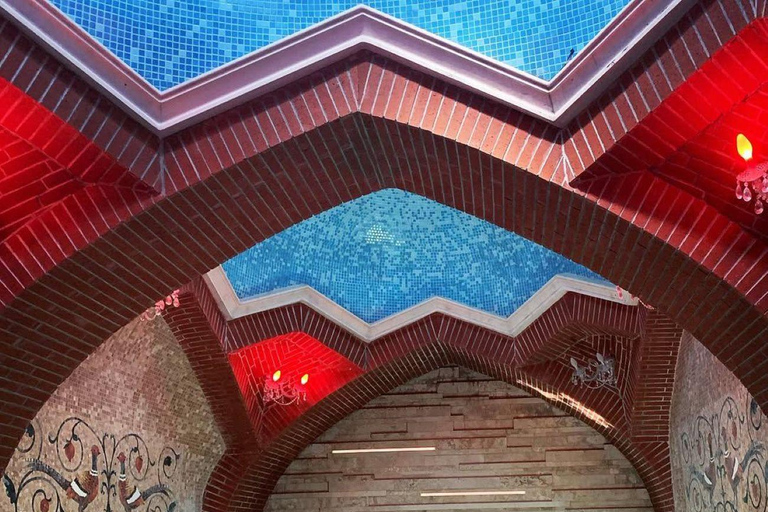 تبليسي: طقوس حمام الكبريت الفاخر مع خدمة الاستقبال والنبيذ