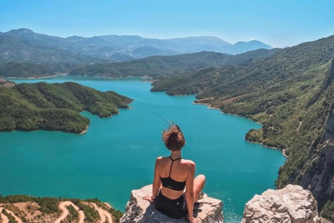 De Tirana: Tour guiado pelo Instagram no Lago Bovilla