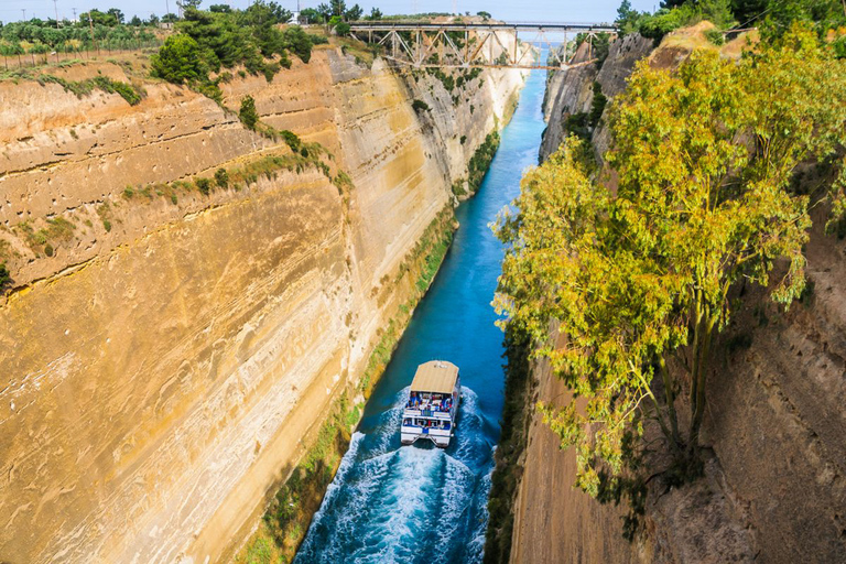 Depuis Athènes : excursion privée d'une journée sur le canal de Corinthe et Nauplie