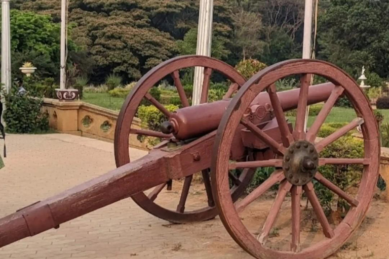 班加罗尔宫私人观光：历史与遗产导览班加罗尔宫私人观光：历史和遗产导览