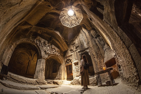 From Yerevan: Garni & Geghard with Lavash Baking Experience