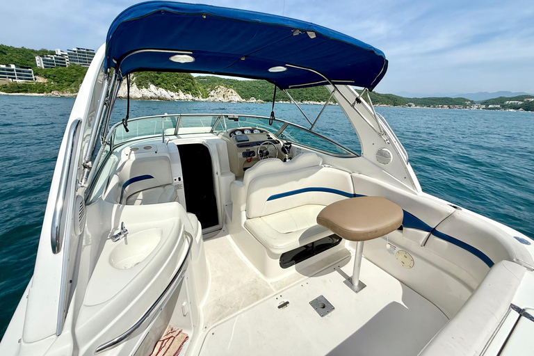 Huatulco: Sunset Yacht Cruise with drinks Huatulco: Sunrise Yacht Cruise with drinks