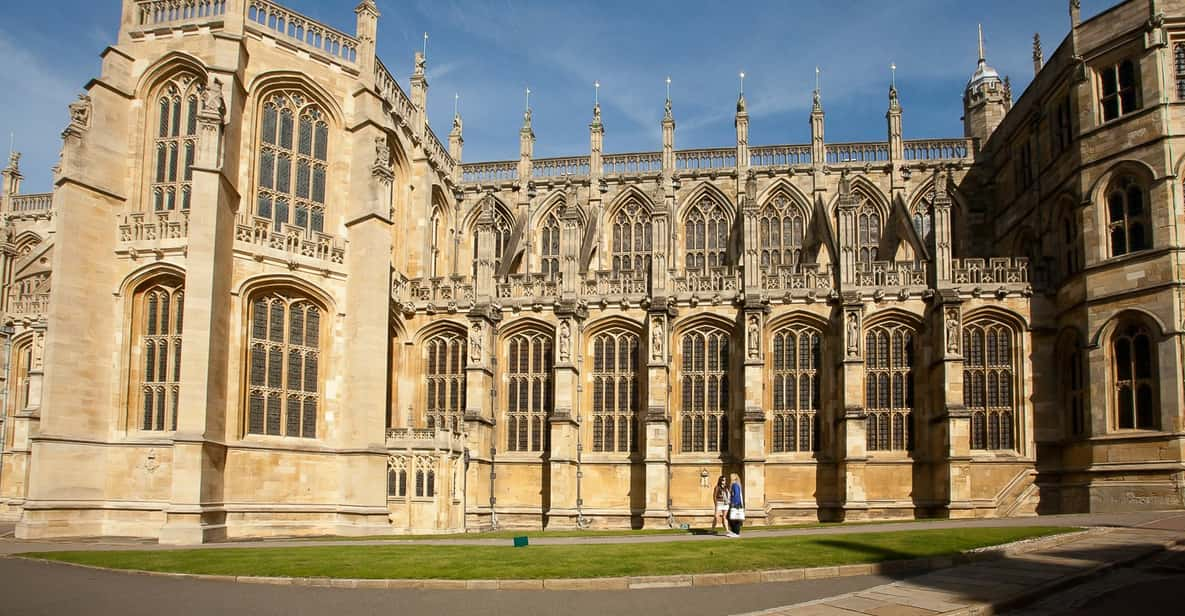 London: Stonehenge, Windsor Castle, Bath, Lacock & Pub Lunch | GetYourGuide