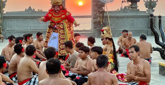 Bali: Kecak Fire Dance Ticket at Uluwatu Karang Boma Cliff