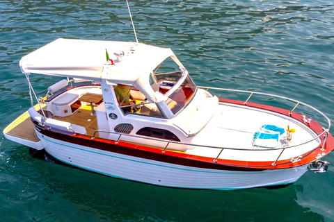 Tour en barco de Positano a Capri con parada en Nerano para comer