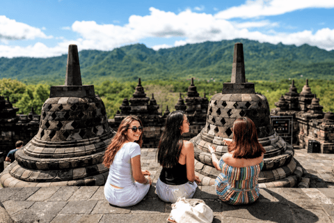 Relaxed Borobudur & Prambanan Private Tour from Yogyakarta Borobudur & Prambanan Private Day Trip