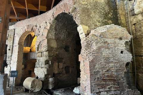 Rome: Colosseum Small Group Underground & Arena Floor Tour