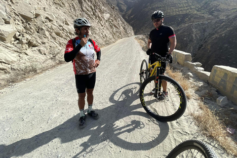 Lima: Countryside Bike Tour with Transportation
