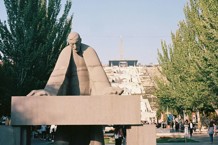 Yerevan: Guided City Tour
