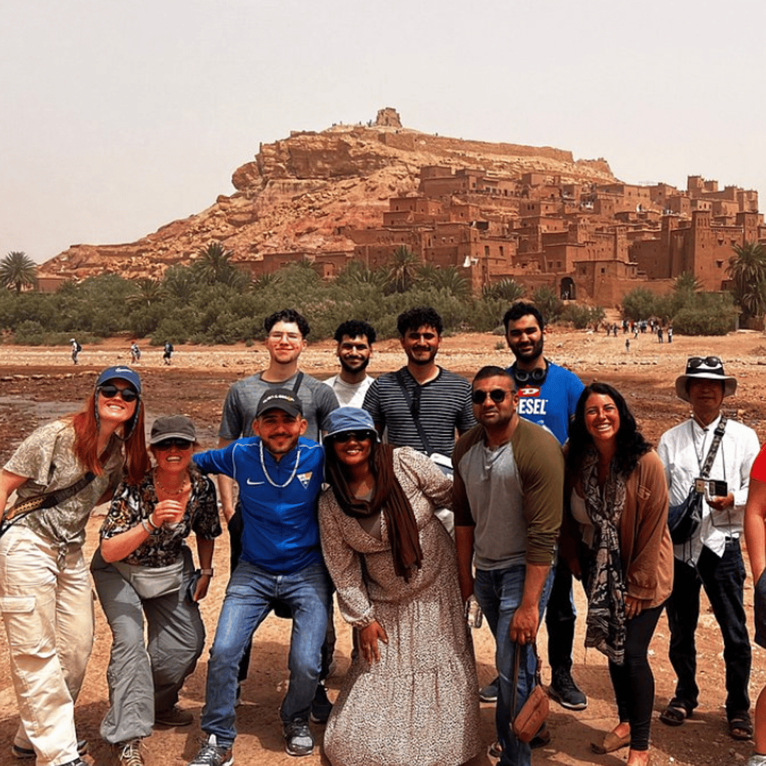 Au départ de Fès : 3 jours et 2 nuits de voyage dans le désert à Marrakech via Merzouga - dromadaire