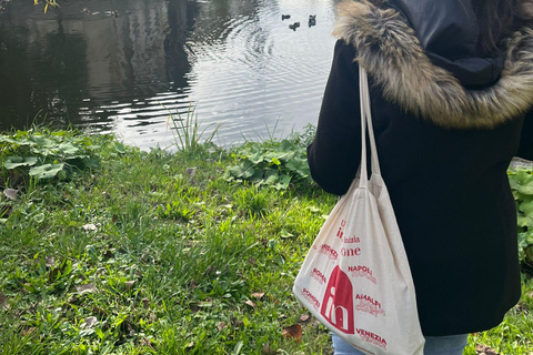 Geführte Tour durch den Königspalast von Caserta: Entdecke den Königspalast und die GärtenEnglischsprachige Tour mit Zug ab Neapel inklusive