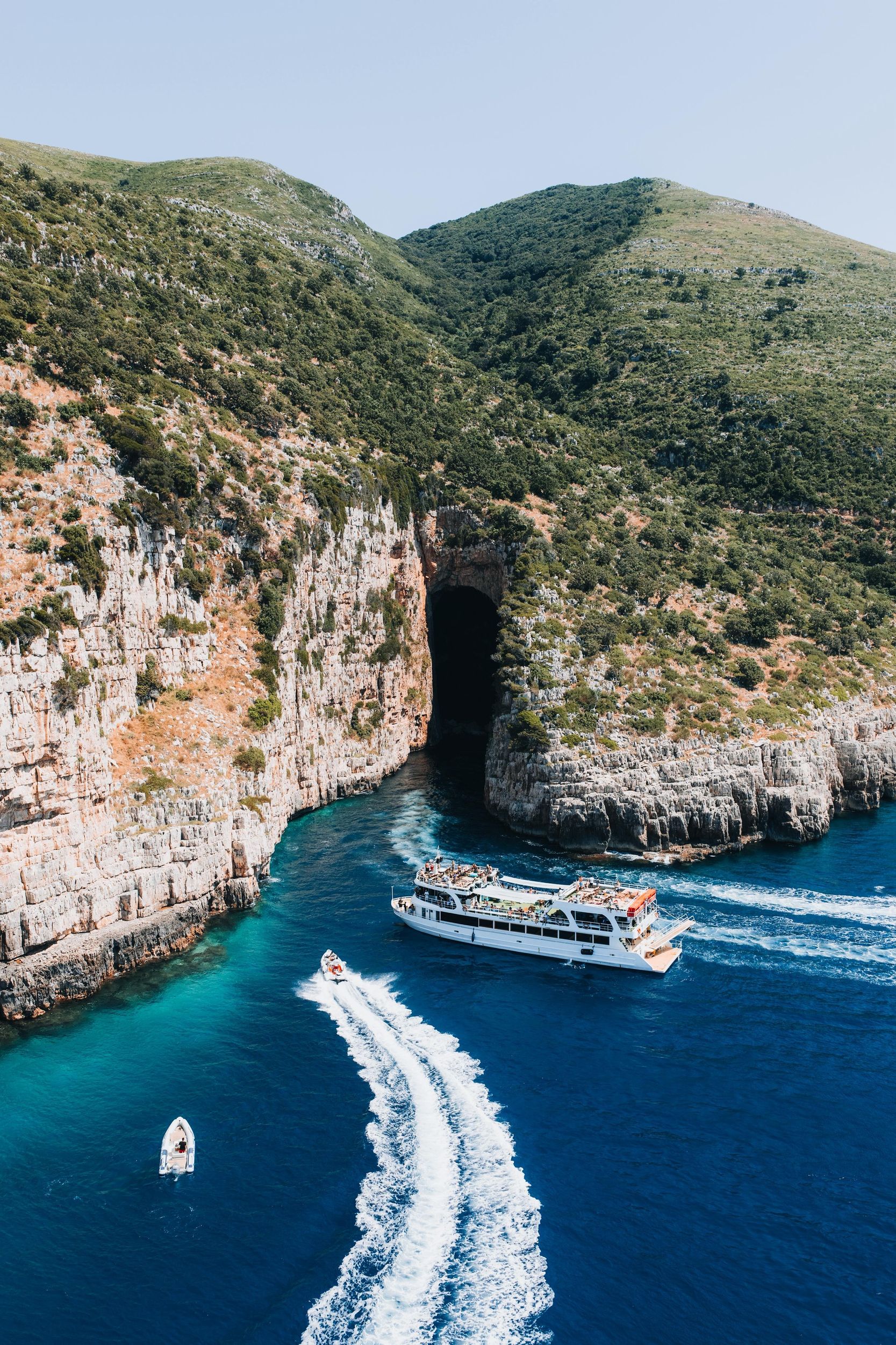 Von Tirana/Durrës/Golem: Tägliche Kreuzfahrt in Sazan & Karaburun