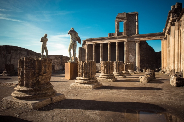 Desde Nápoles: Pompeya y tour de cata de vinosTour en inglés/italiano