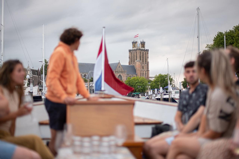 Dordrecht: City Canal Cruise