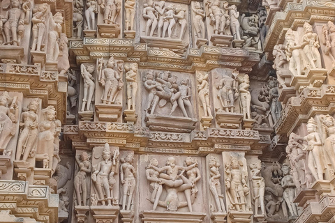 5-Day Trip to Khajuraho, Orchha, Gwalior & Jhansi from Delhi Private Transport + English Guide + 3 Star Accommodation.