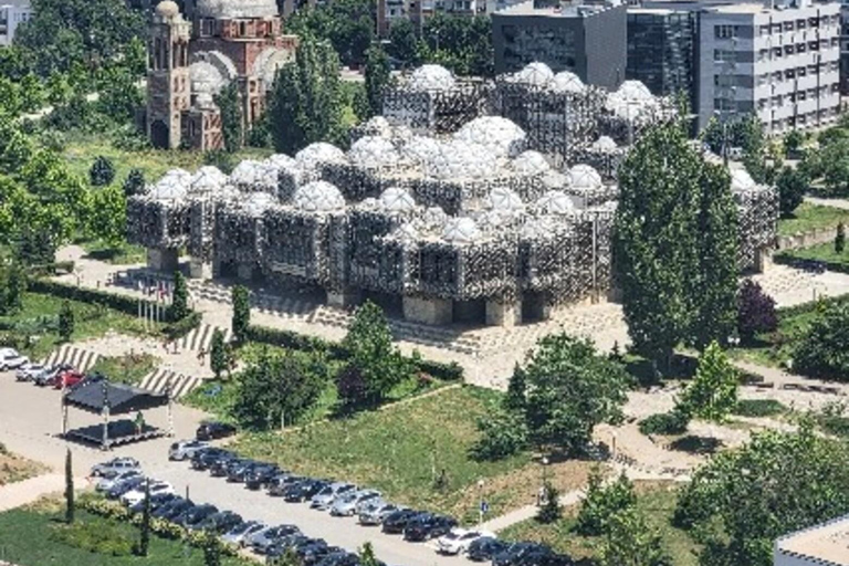 A partir de Skopje: Viagem de 1 dia com guia aos pontos turísticos do KosovoVisita a Mitrovica, que é dividida por uma ponte