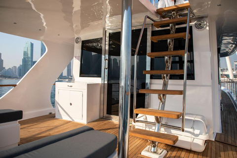 Private Luxury Yacht Tour Dubai BEST VALUE: 3 Hours + Complimentary e-Shisha
