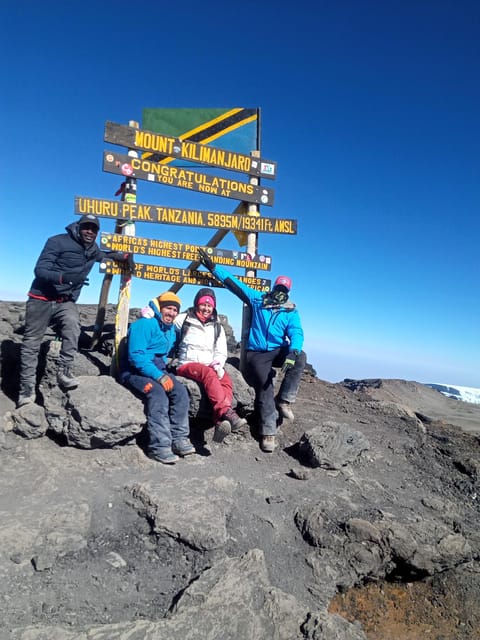 8 Jours D Ascension De La Pleine Lune Du Kilimandjaro Par La Voie