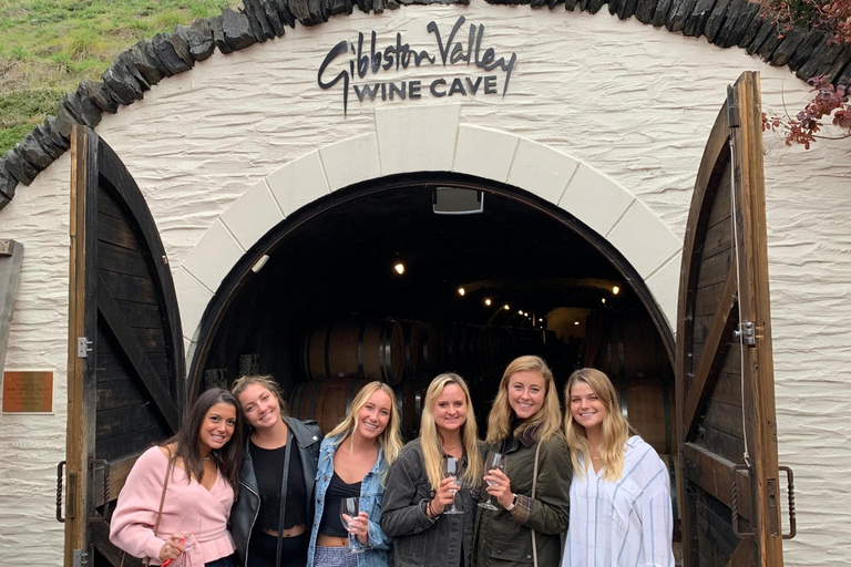 Queenstown: 2 Wine Regions & Wine Cave Tour - Local NZ Guide