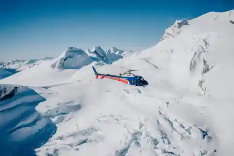 Queenstown: 50-Minute Southern Glacier Helicopter Flight