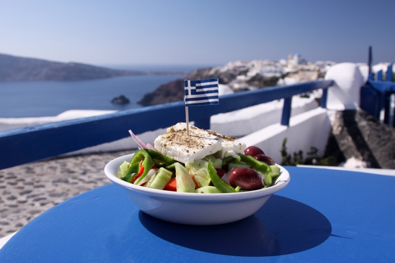 Santorini: Island Fishing Villages Tour with Seafood Lunch