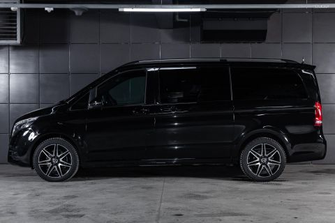 Central Rome to Fiumicino Airport V-Class Luxury Transfer