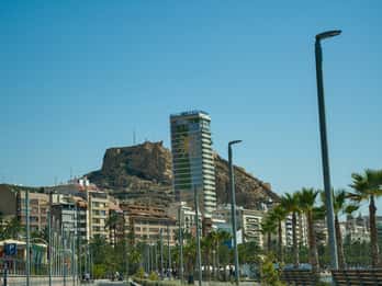 Mercato di strada del villaggio: Villajoyosa