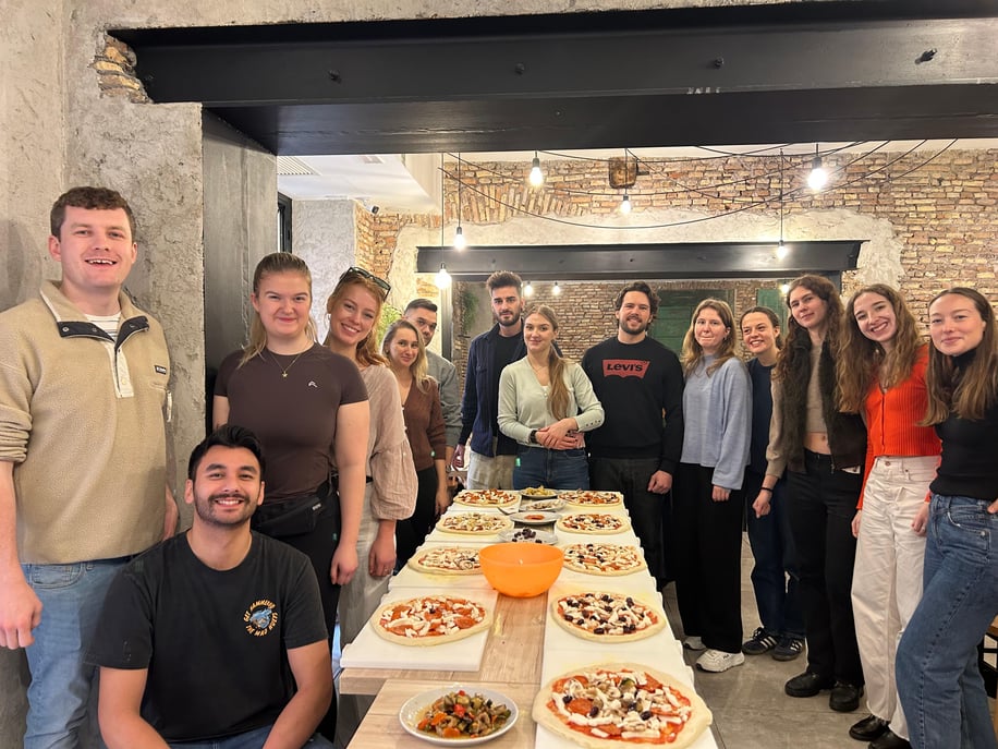 Rom: Pizza- und Tiramisu-Kurs mit Wein, Gelato und Limoncello Rom: Pizza- und ...