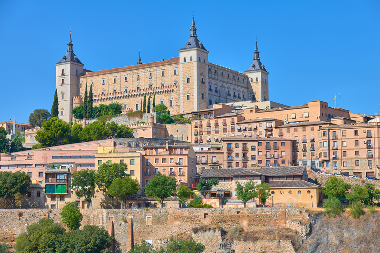 Toledo: Exclusive Private Tour with Licensed Guide