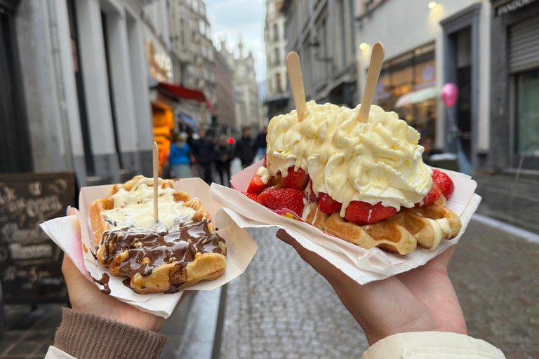 Brussels Private Food Tour: Waffles, Fries, Beer & History