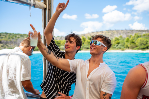 Dubrovnik: Sunset Boat Party with DJ & Blue Lagoon Swim Stop