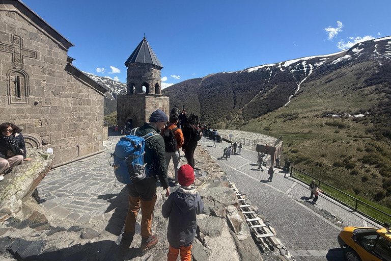 Tbilisi: Kazbegi Day Trip with Turkish-Speaking Guide