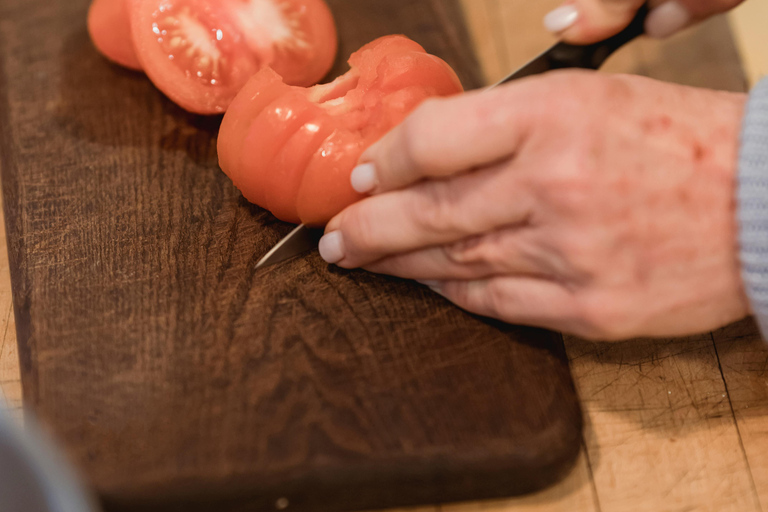 Santorini: Cooking Class with Meal and Caldera Views