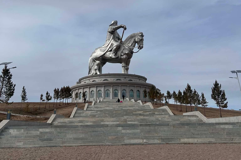 Ulaanbaatar: Terelj National Park & Chinggis Khaan Tour Terelj & Tsonjin Small group max 3 persons