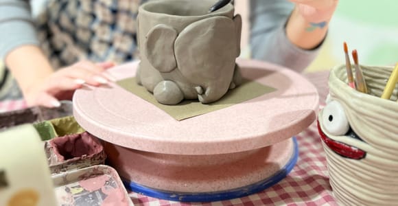 Chiang Mai: Ceramic Workshop with International Shipping