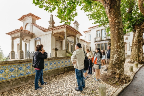 Lissabon: tour Sintra, Regaleira, Cabo da Roca en CascaisSintra, Regaleira, Cape Roca & Cascais - gedeelde tocht