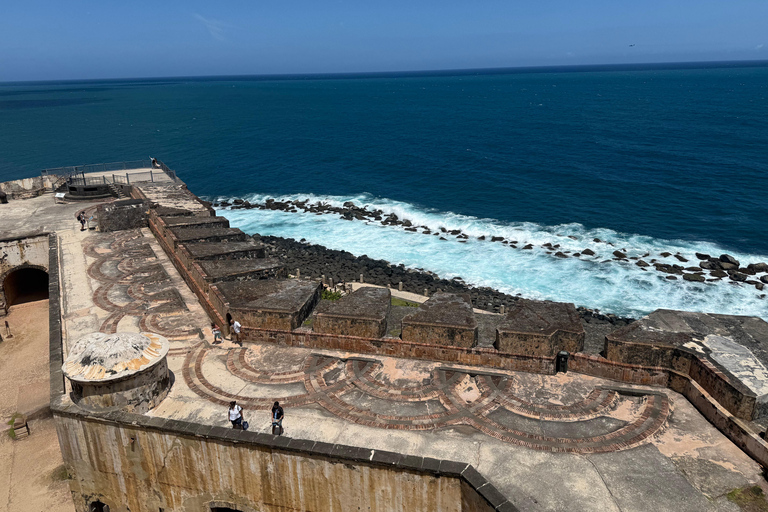 San Juan: 2 Castles El Morro & San Cristóbal Walking Tour